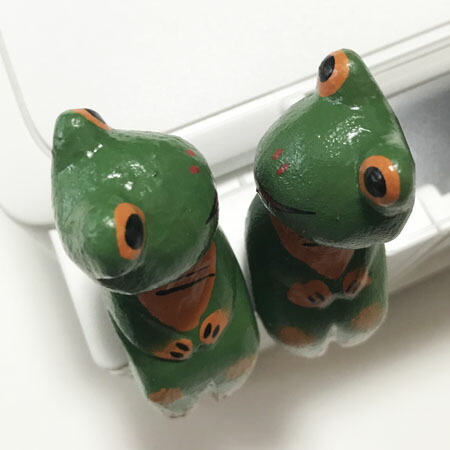 楽天市場】インドネシア製 カエルの木彫り（鳴き声）【アジアン雑貨
