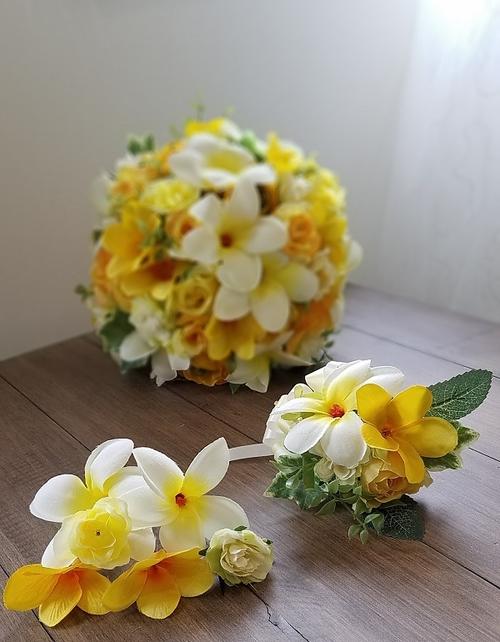 楽天市場 Misuzu プルメリア 南国ウェディングブーケ 069 ハワイ 海外挙式 前撮り 海外挙式 リゾ婚 ブライダル ベルフルール美鈴