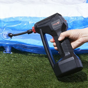 【送料無料】【充電式電動空気入れ TAN-781】 LEDライト付き エアーコンプレッサー シガーコンプレッサー 車載 コンパクト 空気圧 タイヤ空気入れ ポータブルコンプレッサー｜アテーネ 8,325円