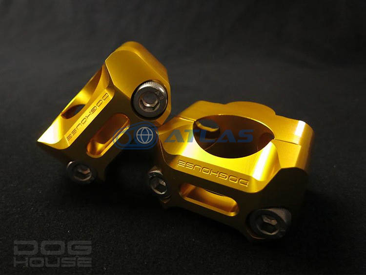 DOG HOUSE BW`S125 φ28.6mmテーパーハンドル用 ハンドルクランプセット ゴールド