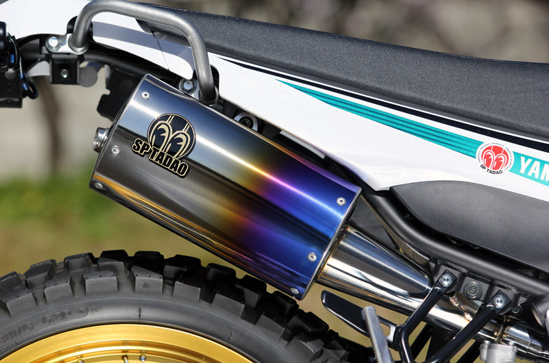 PRUNUSマフラー セロー250 xt250x トリッカー PRUNUS スリップオンマフラー SEROW/TRICKER/XT250X | ヤマハ