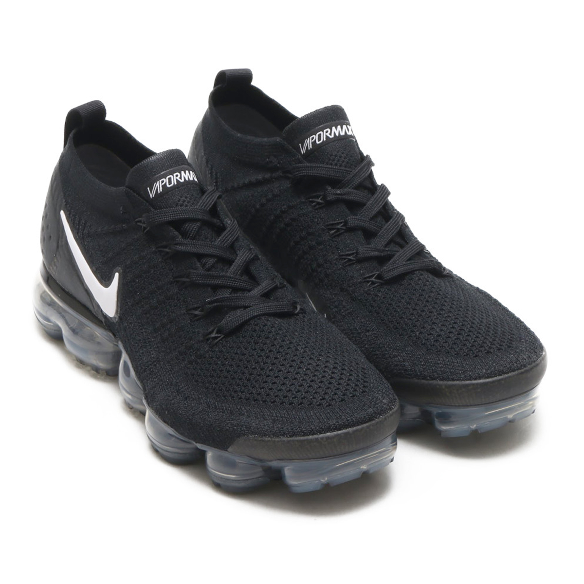 nike flyknit vapormax black and white