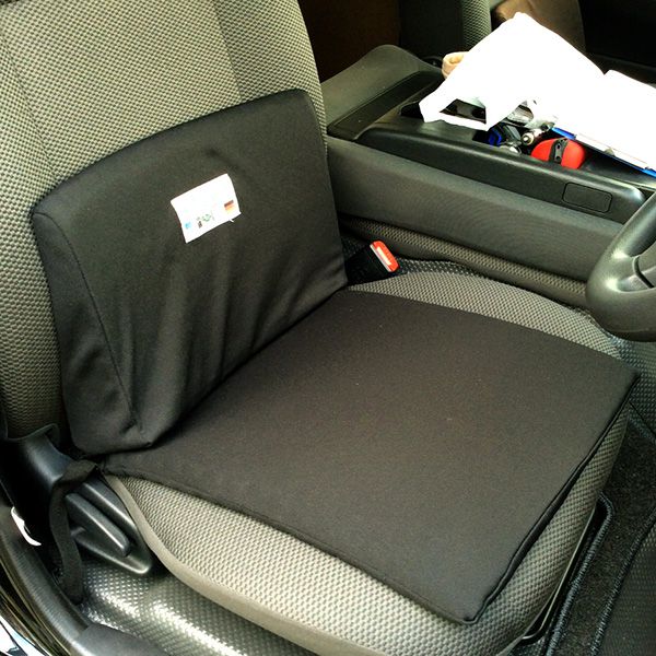 楽天市場 クッション 腰痛対策 高反発 天然素材 ボディドクター ブラック バックアップ シート 運転用クッション 母の日 介護用品 健康 父の日 敬老の日 エコ素材 3年保証 医療 腰痛軽減 オフィス チェア用 マット 座布団 ギフト プレゼント 買い替え 椅子用 Atom Diy
