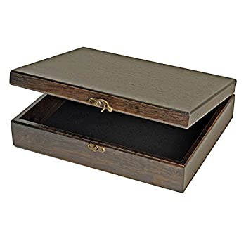 【中古】【輸入品・未使用】Old World Wood Treasure Box with Brass Latch - Black Stained by WE Games