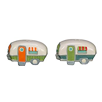 【中古】【輸入品・未使用】Camping Trip Weekend Getaway Campers Rv Ceramic Salt and Pepper Shaker Set by Beachcombers