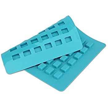 【中古】【輸入品・未使用】Truffly Made Petitキューブチョコレート金型トリュフ、ゼリー、キャンディ金型、キャビティ54?1ステップ、キャンディpop-out