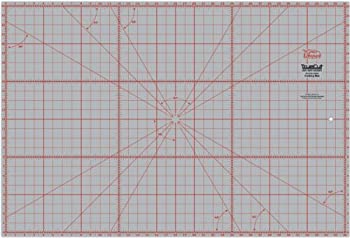 【中古】【輸入品・未使用】TrueCut 両面ロータリー切削マット 24\