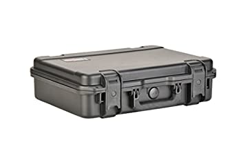 【中古】【輸入品・未使用】SKB 射出成形空の機器ケース(18.5 x 13 x 4.75インチ)