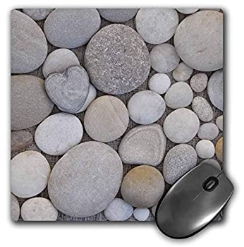 【中古】【輸入品・未使用】3dRose Mouse Pad Grey Pebble with One Heart Shaped Stone 8 x 8' (mp_264677_1) [並行輸入品]画像