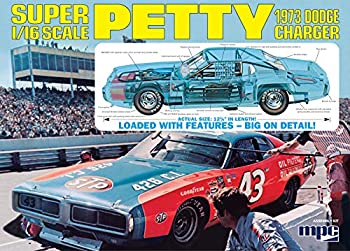 【中古】【輸入品・未使用】MPC 1/16 リチャード・ペティ 1973 デイトナ500ウイナー ダッジ・チャージャー プラモデル MPC938|アトリエ絵利奈