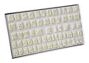 【中古】【輸入品・未使用】プラスチックカッターセット64pc-、小文字と大文字のアルファベット