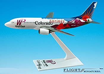 【中古】【輸入品・未使用】Western Pacific Colorado Boeing 737-300 Aeroplane Miniature Model Plastic Snap Fit 1:200 Part ABO-73730H-401