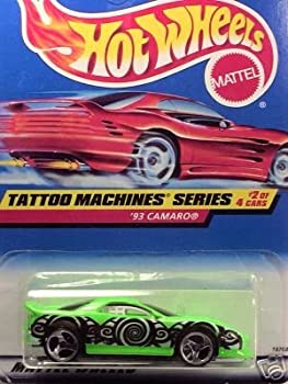 【中古】【インポート品・未当て嵌める】Mattel Hot Wheels 1998 1:64 Scale Tattoo Machines Series Green 1993 Chevy Camaro Die Cast Car 2/4 おもちゃ-車-乗り物のおもちゃ