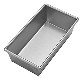 【中古】【輸入品・未使用】Chicago Metallic Commercial II Traditional Uncoated 1-Pound Loaf Pan by CHICAGO METALLIC