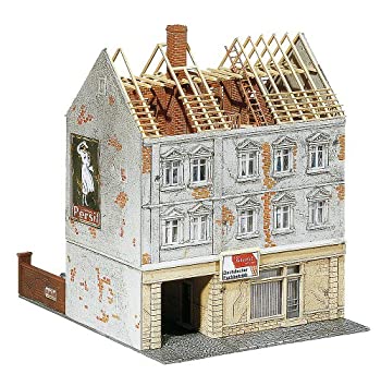 【中古】【輸入品・未使用】FALLER ファーラー 130456 H0 1/87 住宅/家/ハウス