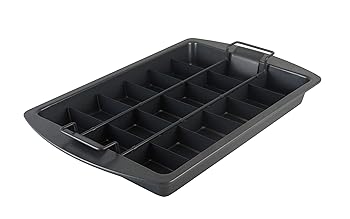 【中古】Chicago Metallic 26740 Slice Solutions Brownie Pan, 9 x 13, Silver by CHICAGO METALLIC