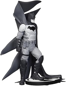 【中古】DC Collectibles Batman Black & White: Batman by Rafael Albuquerque Statue