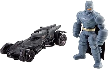 【中古】【39shop】Hot★Wheels Batman v Superman: Dawn of Justice Armored Batman Mini Figure & Batmobile（良い）｜アトリエ絵利奈