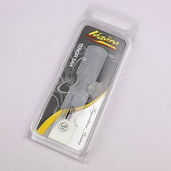 【中古】Legere SignatureTS3.3/4 リードテナーサックス用 樹脂製 硬さ:3.3/4 1枚入り レジェール