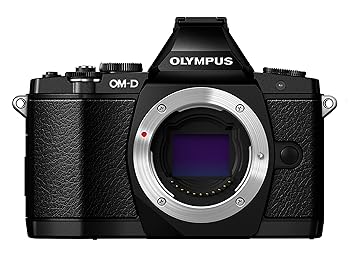 【中古】【39shop】OLYMPUS★ミラーレス一眼 OM-D E-M5 ボディ エリートブラック E-M5 BODY EBK(非常に良い)|アトリエ絵利奈