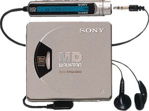 【中古】SONY ソニー MZ-E55Sしろがね色 携帯型MD電気蓄音機 MDLP非相応う MD生まれ変わり専用機/MDウォークマン