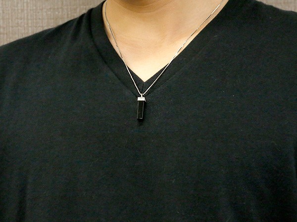 プラチナ ネックレス オニキス キュービックジルコニア 角型 縦長 バーネックレス ペンダントトップ pt900 チェーン ベネチアン 人気 宝石 の 送料無料 LGBTQ ユニセックス 男女兼用