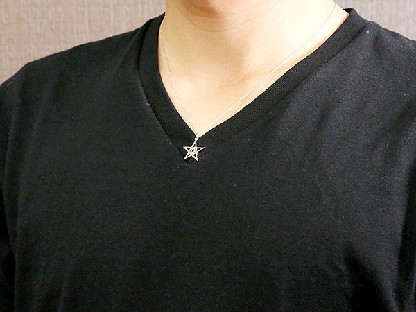 メンズ ネックレス 30代 スター ブラックダイヤモンド 一粒 ホワイトゴールドk10 ペンダント トップ 星 ダイヤ 10金 男性用 人気 シンプル の 送料無料 Linumconsult Co Uk