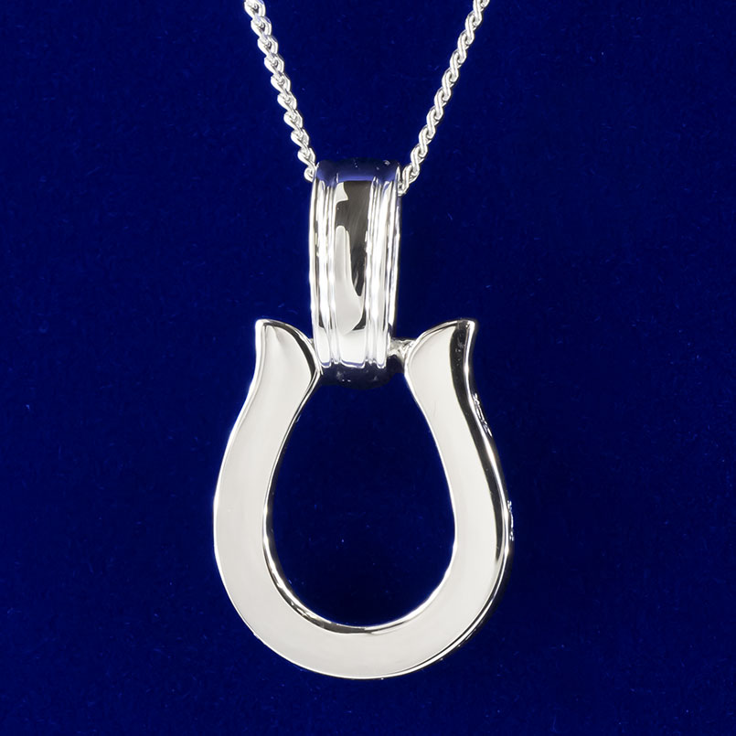 楽天市場 プラチナ メンズ ネックレス 喜平 ブラックダイヤモンド Pt999 馬蹄 チェーン キヘイ ホースシュー 蹄鉄 純 ペンダント トップ シンプル 男性 の 送料無料 ジュエリー工房アトラス