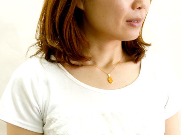 ペアネックレス プレート ピンクゴールドk18 ペンダント オーバル 楕円形 ネームプレート オーダー 文字 刻印 チェーン 人気 18金 カップル レディース 送料無料 Vatrada In