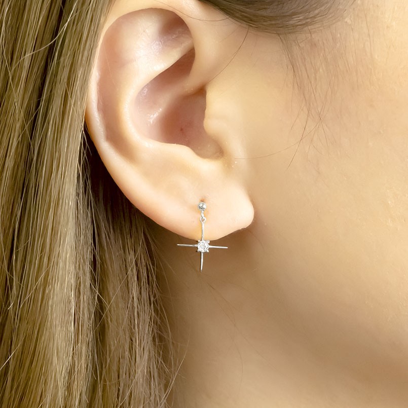 18金 ピアス 18k クロス 片耳 ダイヤ ダイヤモンド 一粒 ゴールド シンプル ホワイトゴールドk18 十字架 華奢 スタッドピアス 送料無料 LGBTQ ユニセックス 男女兼用