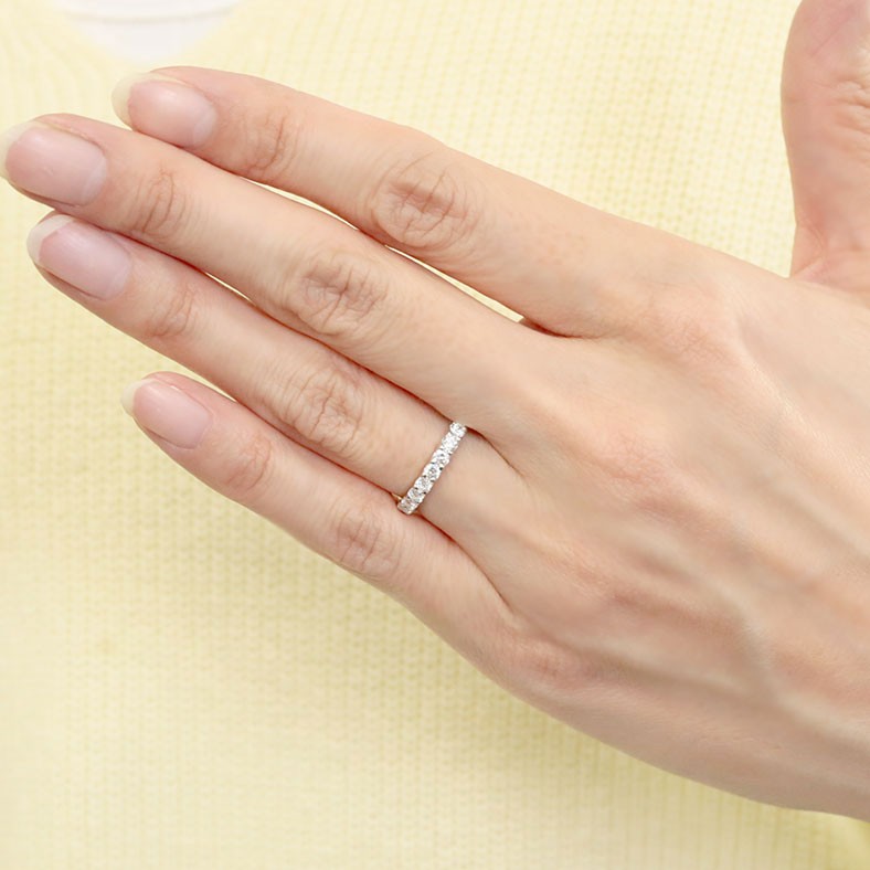 プラチナ リング レディース ダイヤモンド Siクラス 0 5ct 婚約指輪 エンゲージリング ハーフエタニティ ダイヤ 指輪 ピンキーリング Pt900 送料無料 卸し売り購入