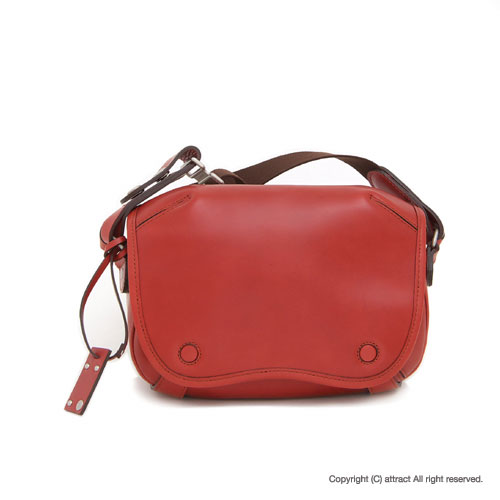 エルゴポック HERGOPOCH Waxed Leather ワキシングレザー ミニショルダーバッグ 06-OVL レッド 【RCP】【smtb-KD】 エルゴポック HERGOPOCH Waxed Leather ワキシングレザー ミニショルダーバッグ 06-OVL レッド 【RCP】【smtb-KD】
