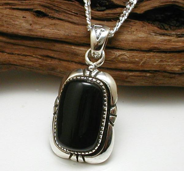 楽天市場 オニキス ネックレス メンズ シルバーネックレス メンズネックレス シルバー925 シルバーペンダント メンズ シルバー ネックレス 925 アクセサリー オニキスネックレス 喜平ネックレス付き あす楽 １００点マーケット