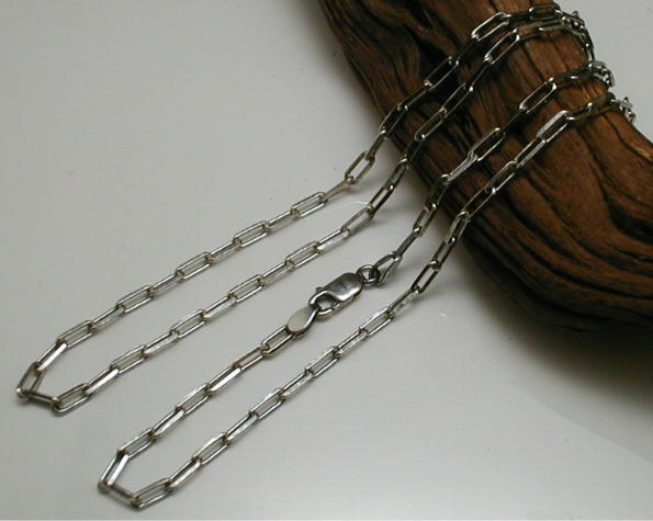 最新の激安 60cm ホピチェーンネックレス 燻し加工 シルバーネックレス メンズネックレス シルバー925 シルバーチェーン メンズ ネックレス チェーン シルバー ホピネックレス ホピ族 新しい到着 Matijevic Rs