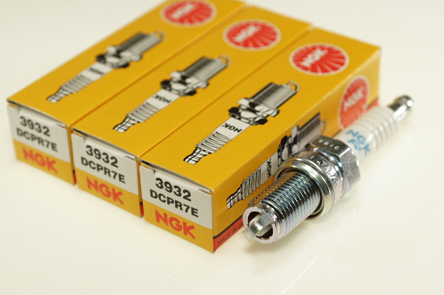 チープ NGK BPR5ES-11 4424 新品 スパークプラグ2本セット ienomat.com.br