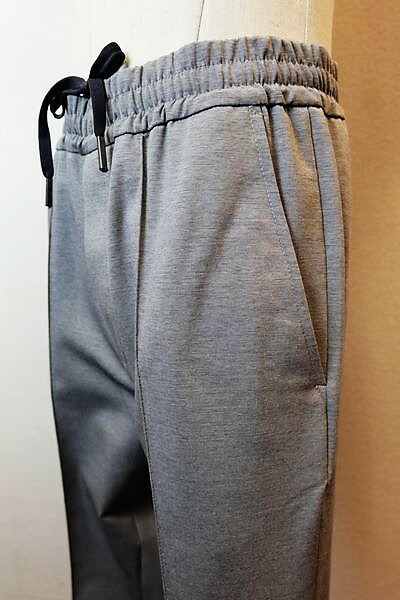 定6.7万★TRANSIT UOMO ウールイージーパンツトランジットウモ 伊製 定6.7万☆TRANSIT UOMO ウールイージーパンツトランジットウモ