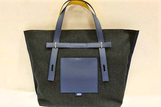 【セール３０％ＯＦＦ】 ラウラフェリーチェ LauraFelice 【トートバッグ】【秋冬アウトレット現品限り品】【メンズ】【レディース】【ラウラフェリーチェ バッグ】 ウール混トートバッグ ネイビー｜フォーシーズン・ギャラリー