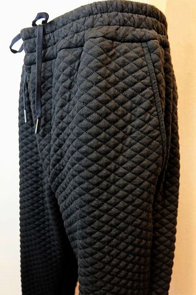 【セール５０％ＯＦＦ】 HOSIO オジオ 【スウェットパンツ】【秋冬インポート品】【メンズウェア】【イタリア製】【イージーパンツ】【メンズファッション】 イタリア製キルティングスウェットパンツ ブラック