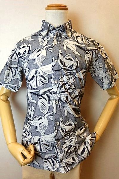 【セール５０％ＯＦＦ】 コードビー CODE:B 【半袖シャツ】【春夏アウトレット現品限り品】【メンズウェア】【総刺繍】【ボタンダウンカラー】【バラシ】【コードビー服】 ボタニカル刺繍柄半袖シャツ ホワイト