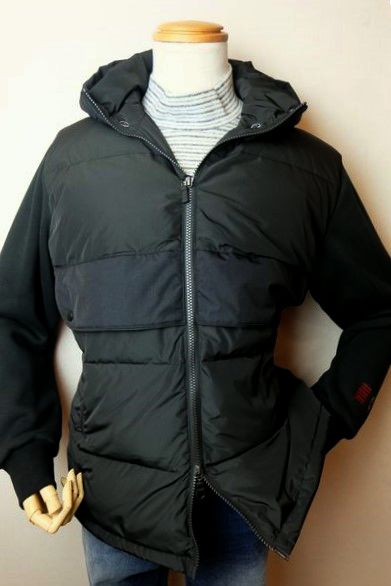 極美品　BARNIVARNOバー二ヴァーノ ダウンベスト BARNI VARNO（バーニヴァーノ） ・バーニヴァーノ(LL)50%OFF 秋冬