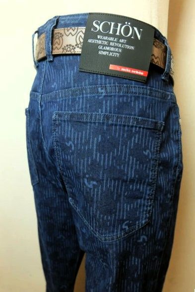 【セール３５％ＯＦＦ】 ショーン・バイ・ミラショーン milaschon 【ジーンズ】【２０２５春夏新作】【メンズウェア】【ストレッチデニム】【ミラショーン服】 レーザー抜染めロゴストレッチジーンズ ブルー