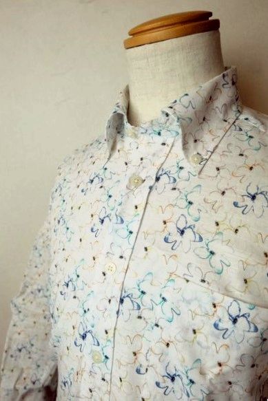 【セール３５％ＯＦＦ】 ミラショーンスポーツ mila schon 【カジュアルシャツ】【２０２５春夏新作】【メンズウェア】【ボタンダウンカラー】【ミラショーン服】 フラワープリントボタンダウンシャツ ホワイト