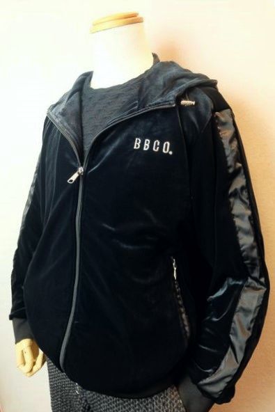 セール３５％ＯＦＦ ビビコ BBCO パーカー ２０２５秋冬新作 メンズウェア ベロア生地 アンジェロ ビビコ服 ストレッチベロアパーカー ブラック