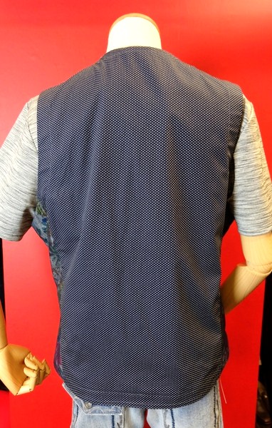楽天市場 セール６０ ｏｆｆ バラシ Barassi ベスト 春夏アウトレット現品限り品 ジレ メンズファッション バラシ服 イタリア製ボタニカル柄地ベスト ブルー フォーシーズン ギャラリー