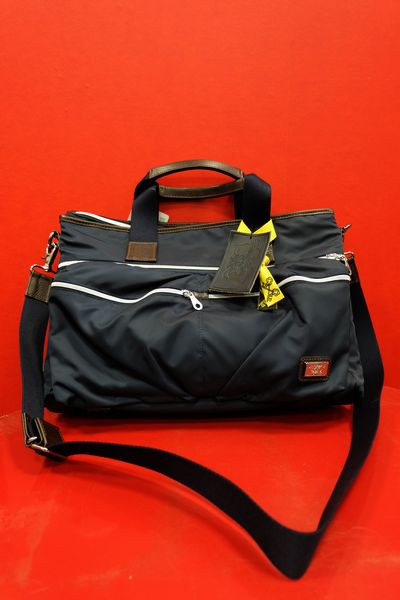 【セール３０％ＯＦＦ】【インポート】 ジャコモバレンティーニ GIACOMO VALENTINI 【ブリーフケース】【MADE IN ITALY】【イタリア製】【ショルダーバッグ】【メンズ鞄】【ジャコモ・バレンティーニ　バッグ】　２ＷＡＹブリーフケース　ネイビー