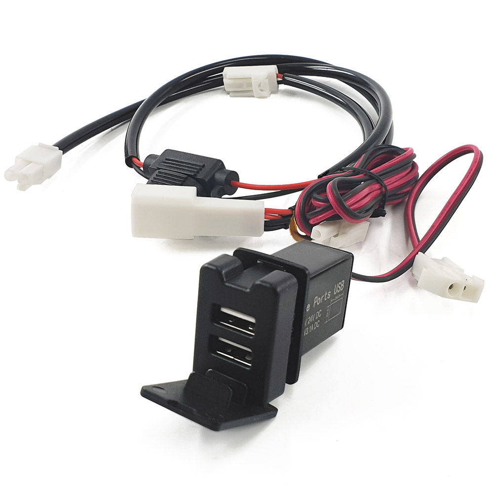 楽天市場】バイク用 USB充電器 2USBポート 青LED電圧計 電源スイッチ 防水仕様 ヒューズ付 12V/24V (トクトヨ)Tokutoyo :  ６６-ｃｕｓｔｏｍ 徳豊パーツ
