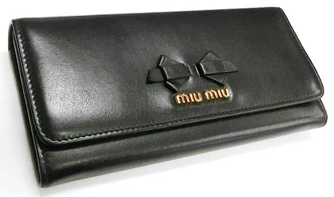 【菊地質店】【中古】ミュウミュウ MIUMIU 5MH109 二つ折り 長紙入れ【貨物輸送無料】【一六銀行下位区分】【smtb-TK】＜01-36＞