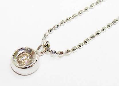 【菊地質店】【中古】K10WG ダイヤ0.05ct ペンダントネックレス【送料無料】【質屋出店】【smtb-TK】＜13-16-1＞｜菊地質舗