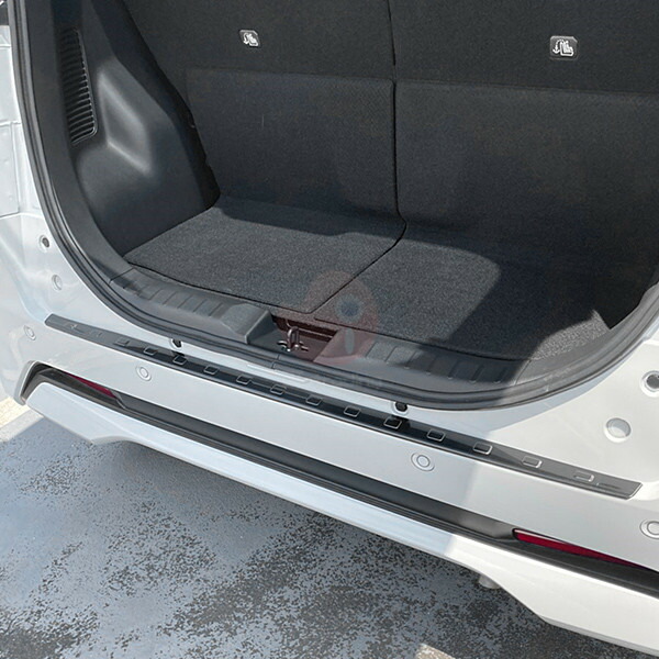 大決算セール 10 Off 送料無料 日産 ルークス 40系 B45a B44a B47a B48a 年3月 リアバンパー ステップガード リアバンパープロテクター ラゲッジ キズ防止 ステンレス製 ブラック 黒 ヘアライン仕上げ カスタム パーツ アクセサリー ドレスアップ Diy Roox 5169