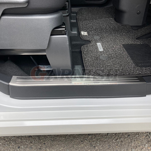 新登場 送料無料 日産 ルークス 40系 B45a B44a B47a B48a 年3月 スカッフプレート サイド ステップガード ステップカバー インテリア ガーニッシュ 汚れ キズ防止 滑り止め付き ステンレス製 ヘアライン仕上げ カスタム パーツ 4p 5175 Vmaphotographystudios Com